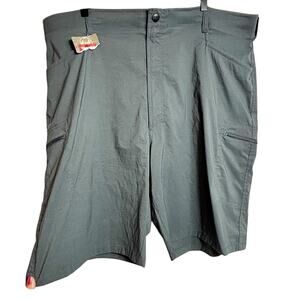 WRANGLER GREY OUTDOOR COMFY MEN SHORTS SIZE 42 BRAND NEW WITH TAGS